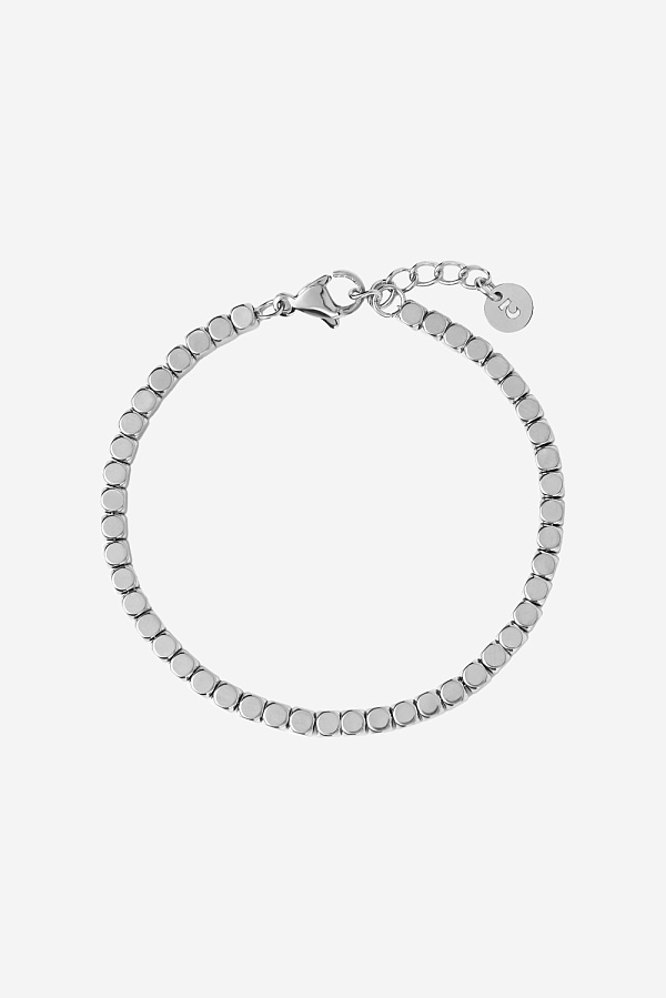 Браслет базовый из скругленных кубиков