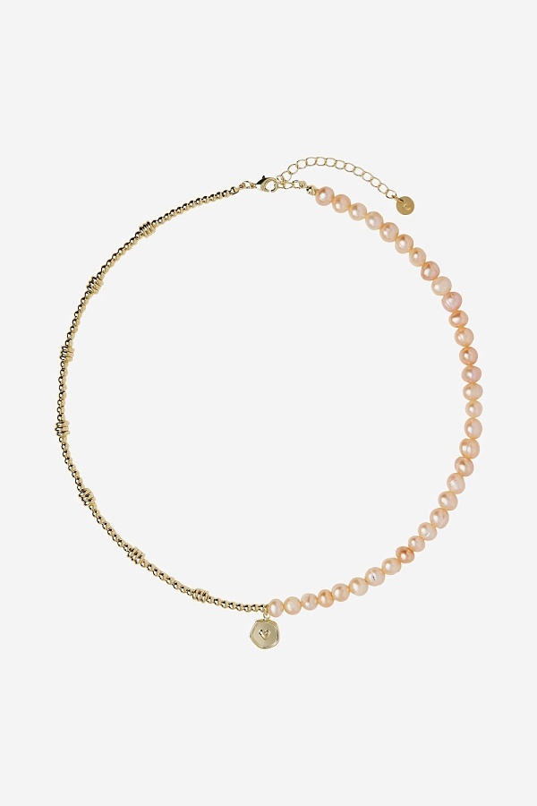 Колье из натурального жемчуга с сердечком ассиметричное