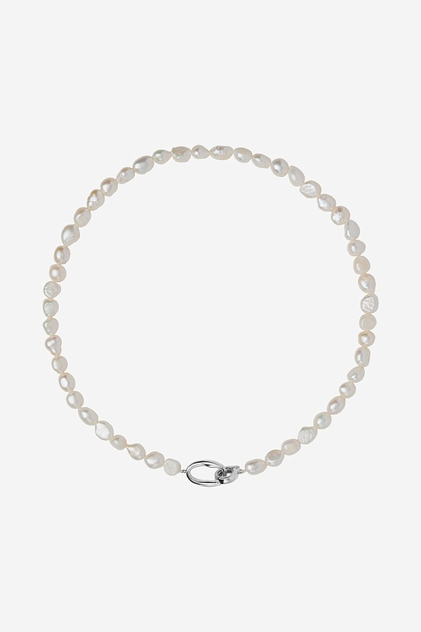 Колье из натурального жемчуга с фронтальной застежкой