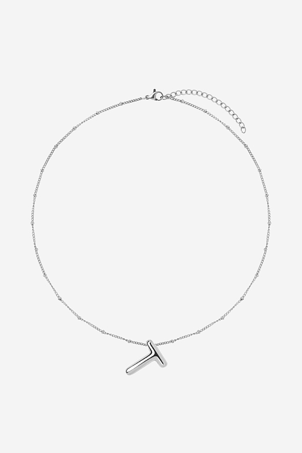 Кулон с дутой буквой T на цепочке