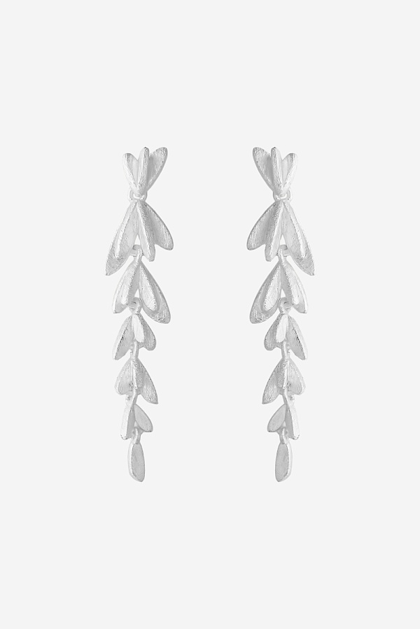 Серьги с лепестками матовые